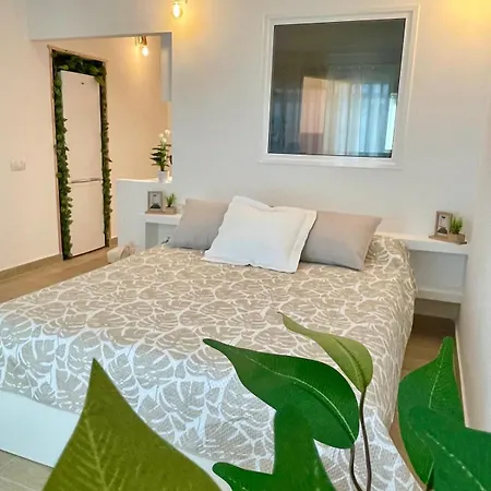 Inside The Wave B Apartment *