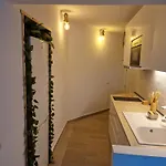 Apartment Inside The Wave B